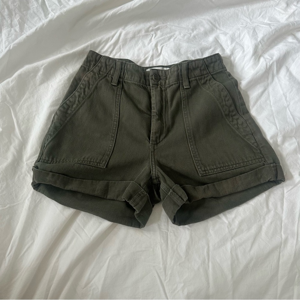 Reformation high waist shorts Olive Green
